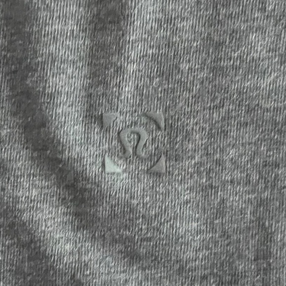 Lululemon - Five Year Basic Tee Short Sleeve Tee Sz Sm - Picture 8 of 8